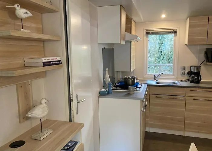 Feriehus La Petite Maison - *